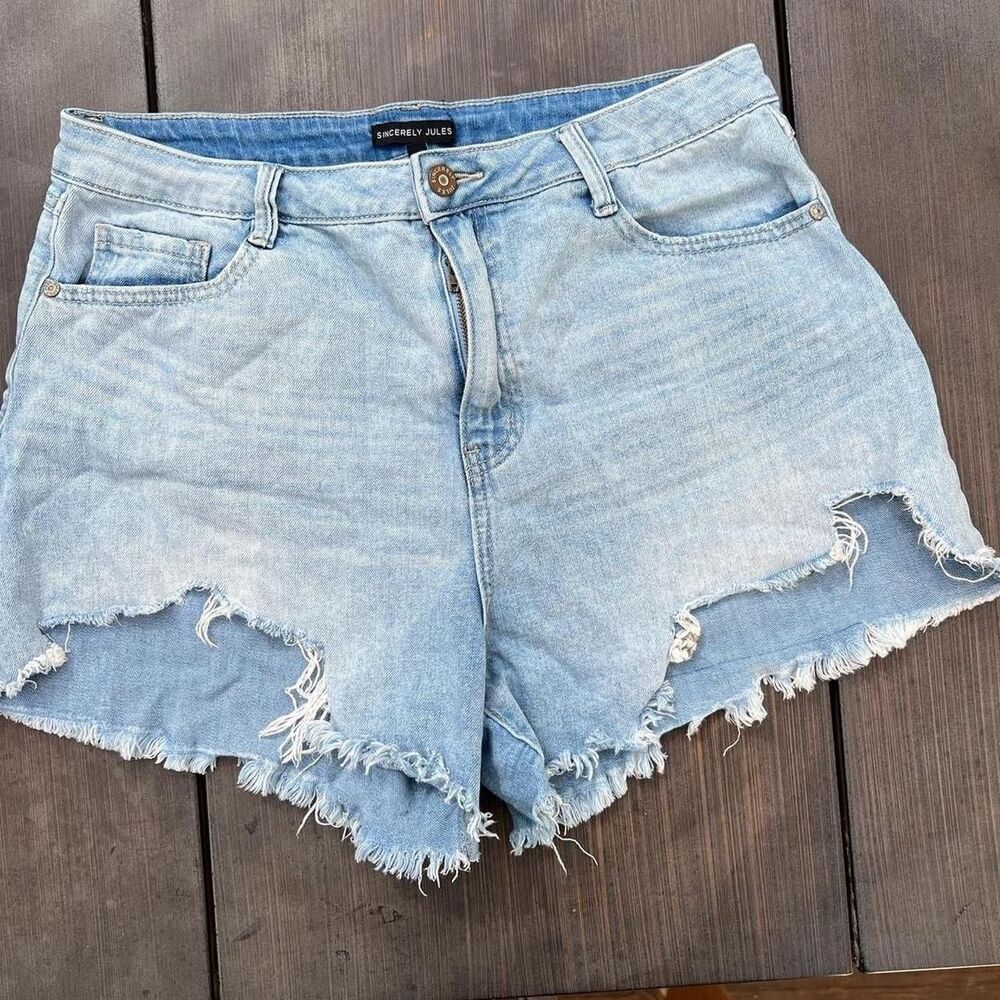 Sincerely-jules-for-bandier Women's Blue cut off distressed‎ denim Shorts-Sz 11